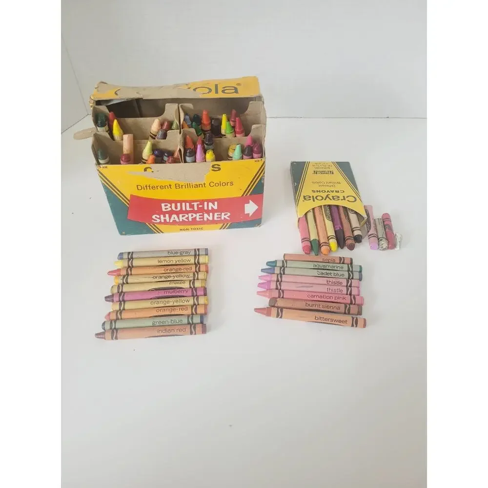 Crayola Crayons Binney & Smith 8 64 Vtg USA Retired Indian Red Thistle Maize Lot